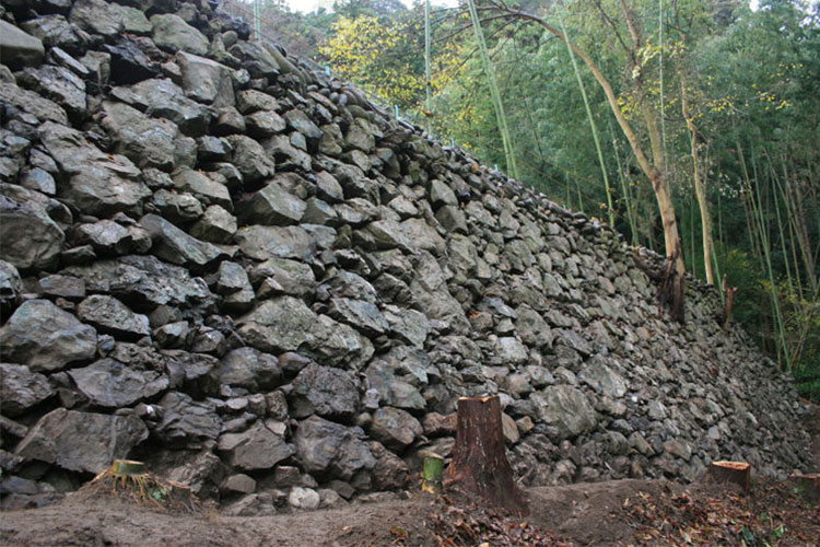 米蔵石垣跡